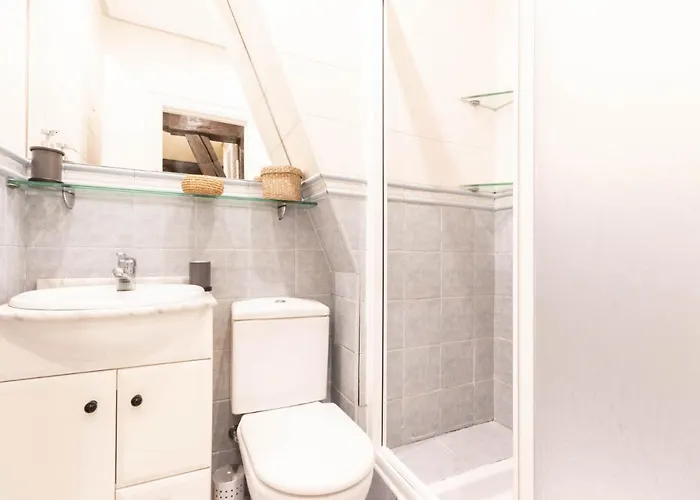 Casco Viejo Tradicion Pinchos Y Gastronomia ビルバオ